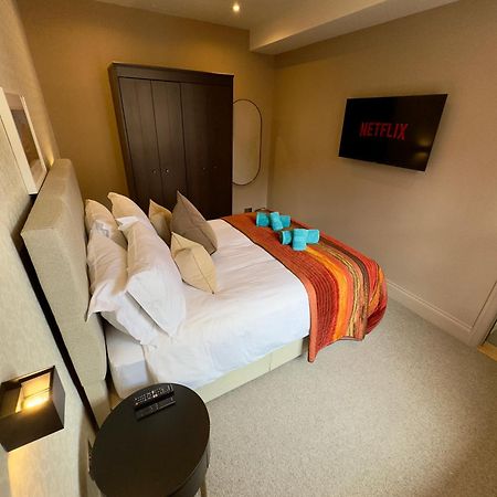 Апартаменты Romeo'S Arch High End Luxury In Centre Of Stratford With Parking Экстерьер фото