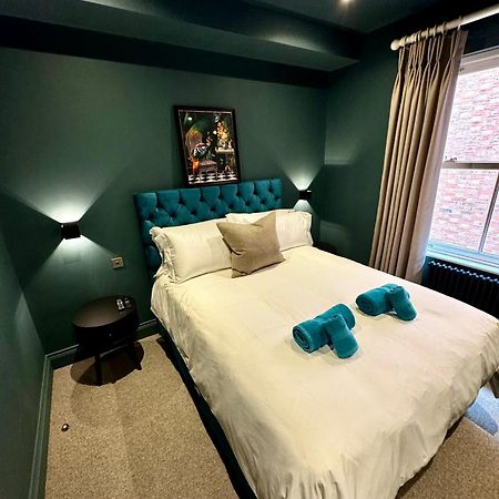 Апартаменты Romeo'S Arch High End Luxury In Centre Of Stratford With Parking Экстерьер фото
