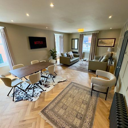 Апартаменты Romeo'S Arch High End Luxury In Centre Of Stratford With Parking Экстерьер фото