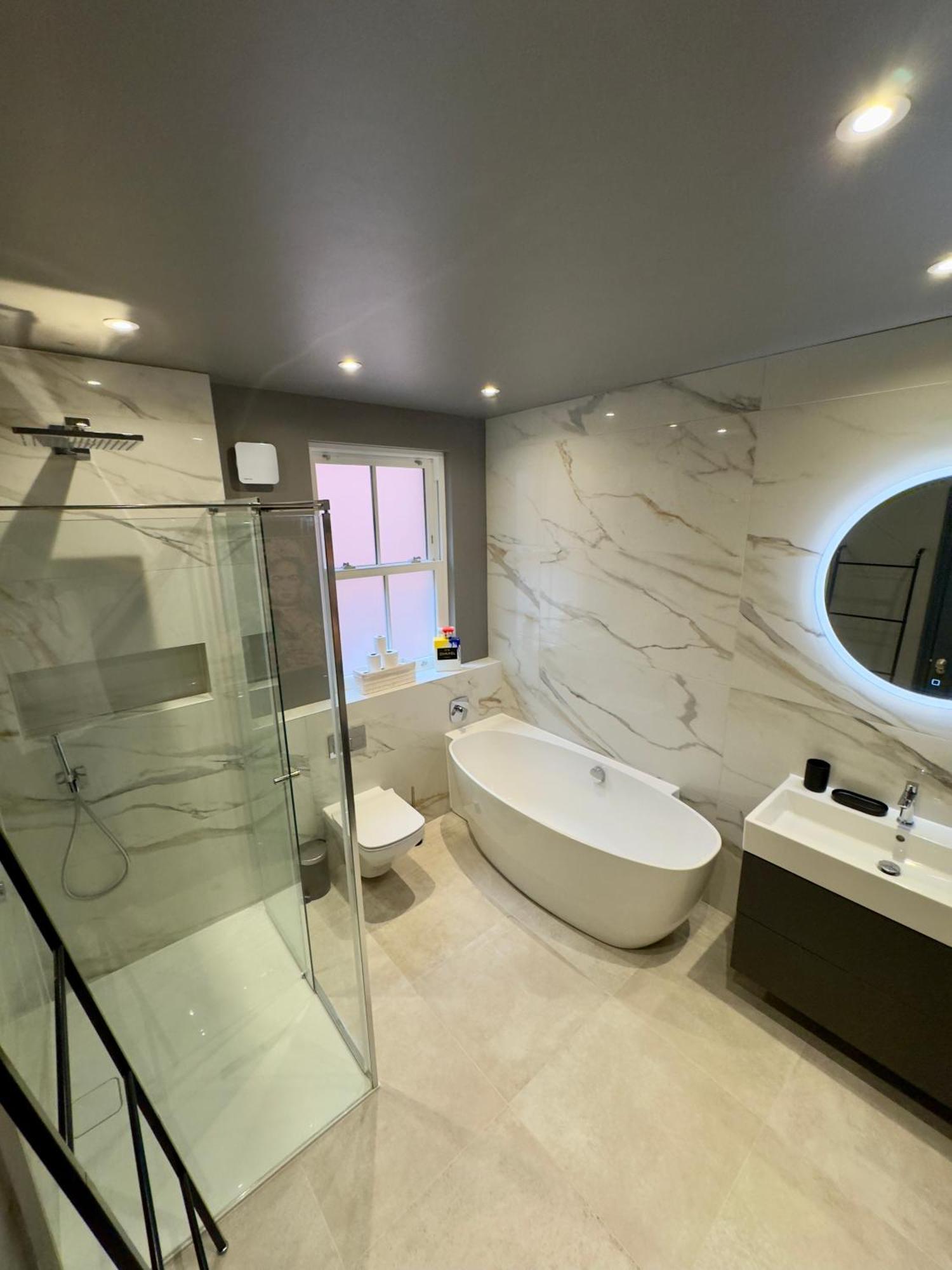 Апартаменты Romeo'S Arch High End Luxury In Centre Of Stratford With Parking Экстерьер фото