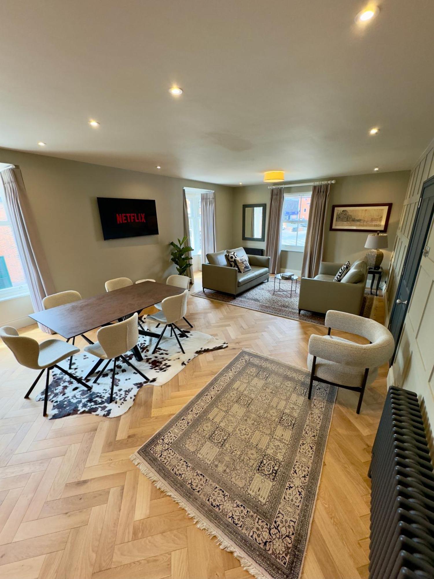 Апартаменты Romeo'S Arch High End Luxury In Centre Of Stratford With Parking Экстерьер фото